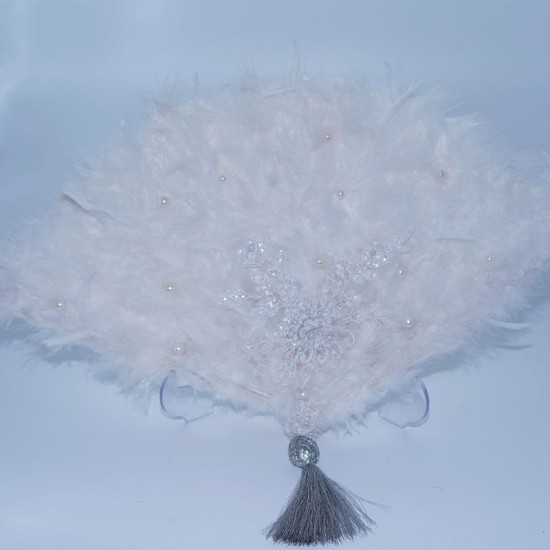 éventail moderne blanche